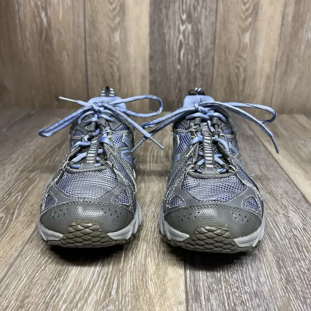New Balance 573 Women’s US Size 7.5 Blue Gray Sneaker Shoes All Terrain WT573G8